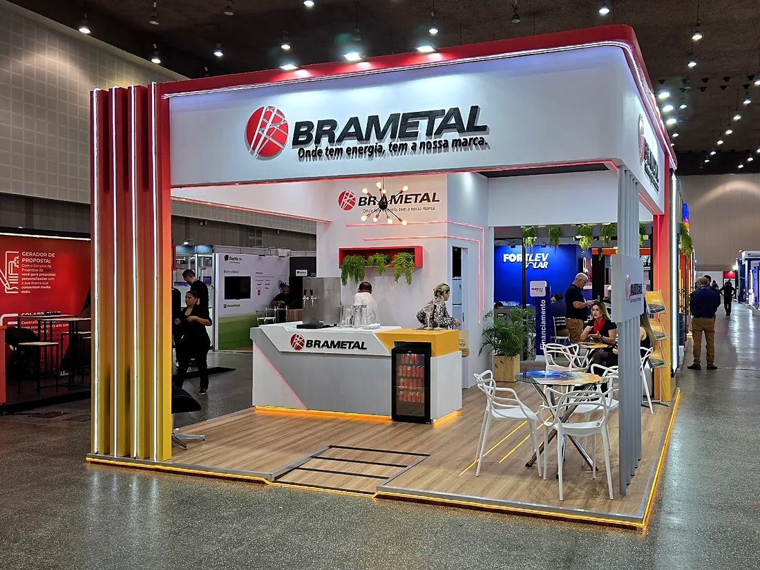 Estande da Brametal na Intersolar Nordeste 2024, em Fortaleza
